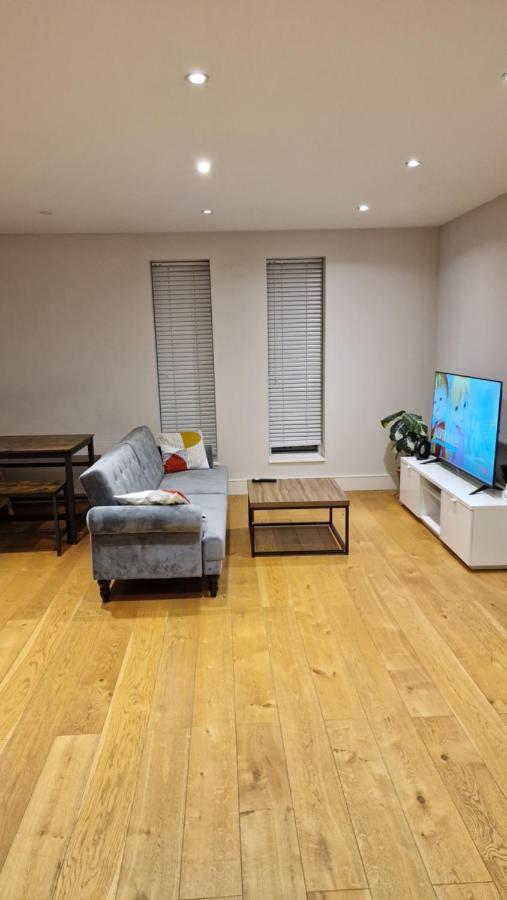 London City Apartment One Ealing Exteriör bild