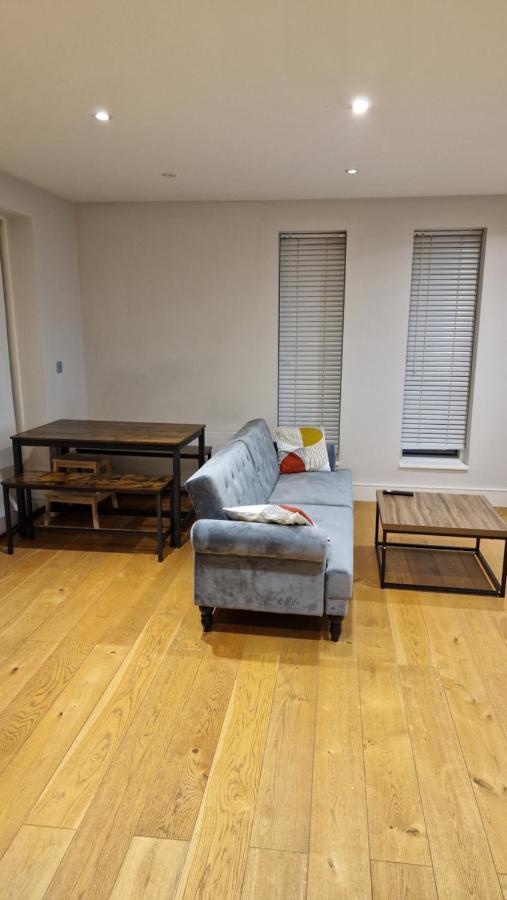 London City Apartment One Ealing Exteriör bild